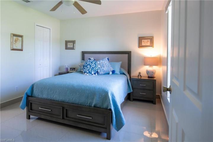4024 SW 16  PL, Cape Coral, FL 33914