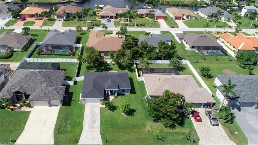 4024 SW 16  PL, Cape Coral, FL 33914