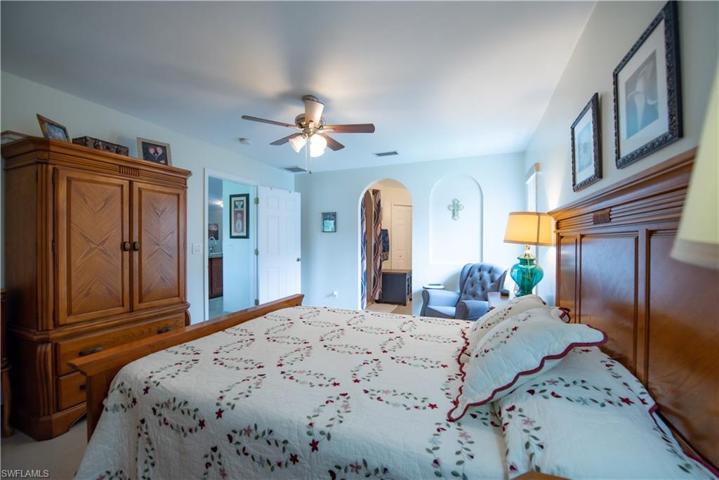 4024 SW 16  PL, Cape Coral, FL 33914