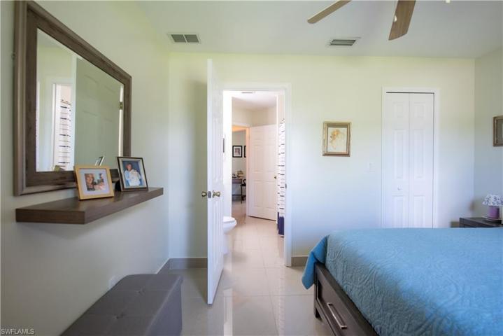 4024 SW 16  PL, Cape Coral, FL 33914