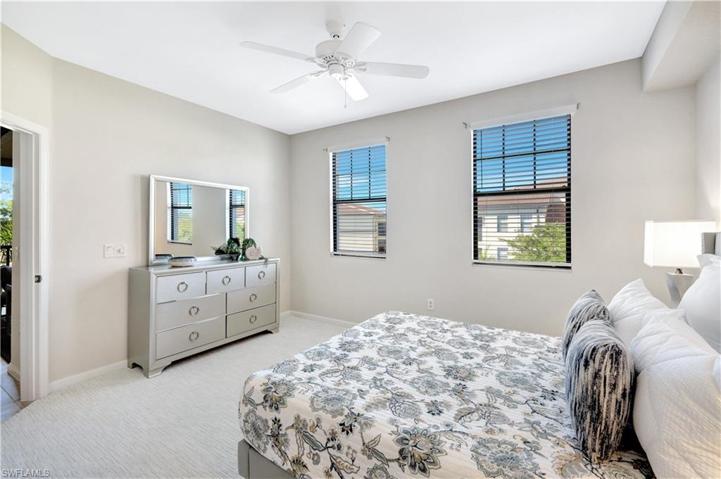 12936  Violino  LN, Naples, FL 34105
