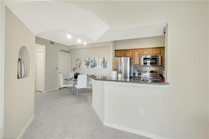 12936  Violino  LN, Naples, FL 34105