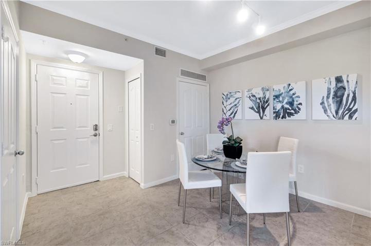 12936  Violino  LN, Naples, FL 34105