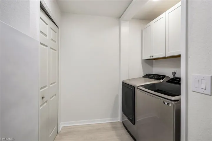2556 Sw 28th Pl, Cape Coral, Florida 33914