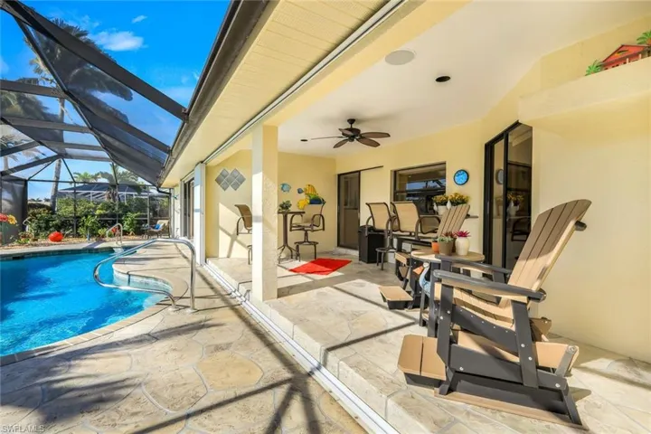 2556 Sw 28th Pl, Cape Coral, Florida 33914