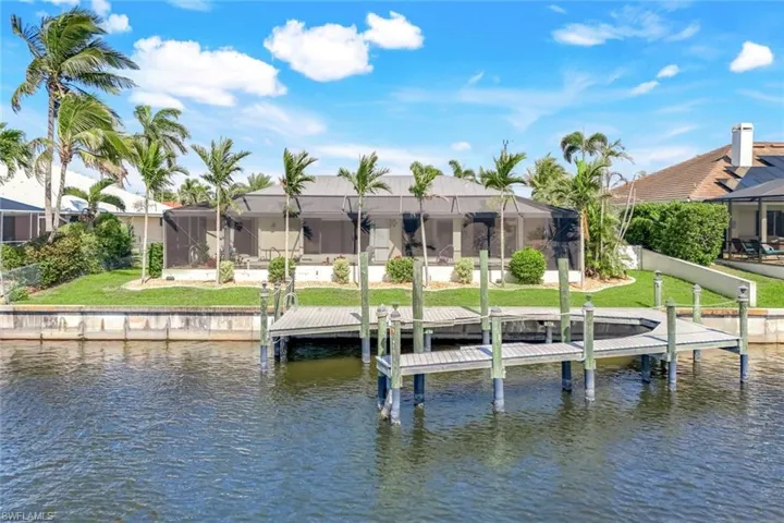 2556 Sw 28th Pl, Cape Coral, Florida 33914