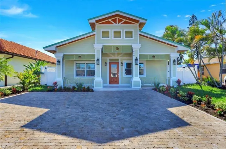 648 100th Ave N, Naples, Florida 34108
