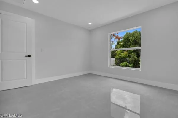 5137 26 St, Lehigh Acres, Florida 33973