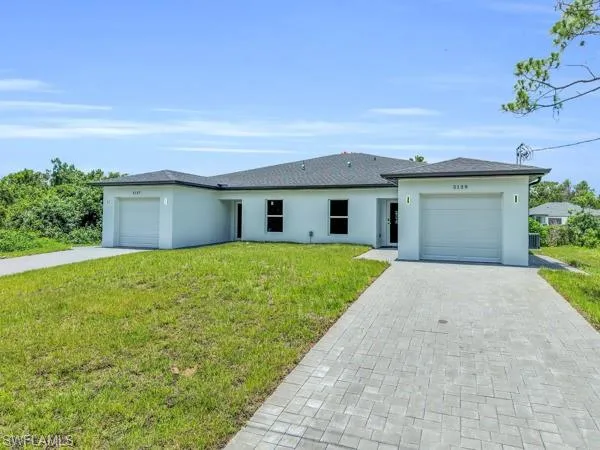 5137 26 St, Lehigh Acres, Florida 33973