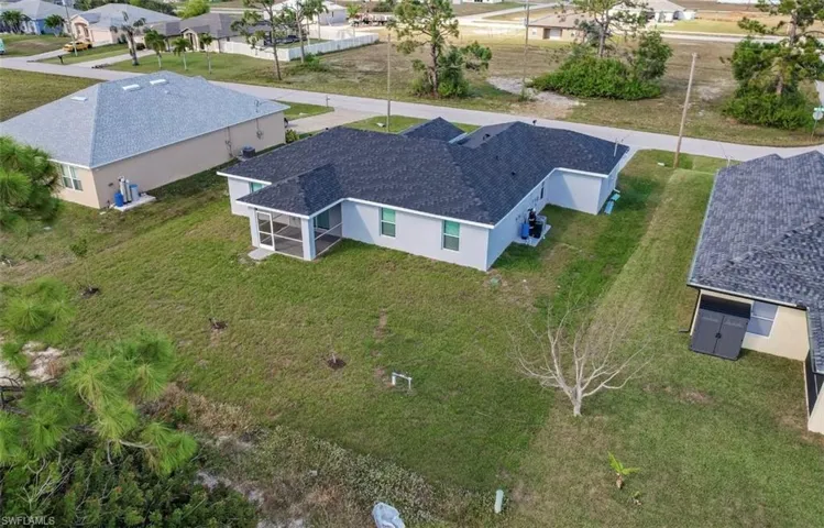 1802 NW 15th  TER, Cape Coral, FL 33993