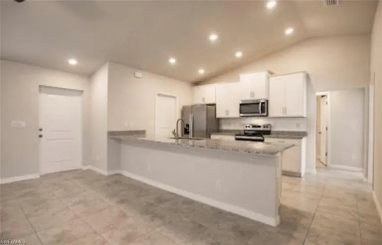 1802 NW 15th  TER, Cape Coral, FL 33993