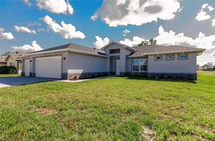 1802 NW 15th  TER, Cape Coral, FL 33993