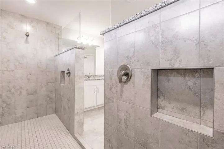1802 NW 15th  TER, Cape Coral, FL 33993