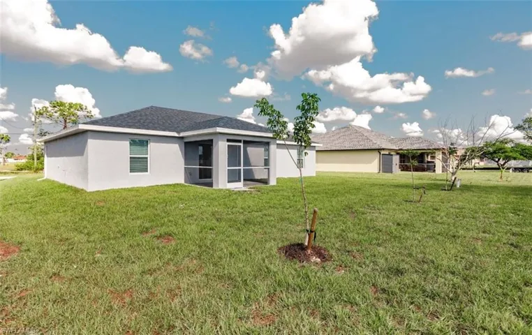1802 NW 15th  TER, Cape Coral, FL 33993