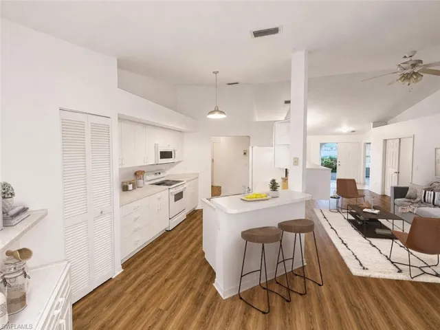 5114 Mabry Dr, Naples, Florida 34112