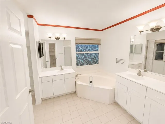 5114 Mabry Dr, Naples, Florida 34112