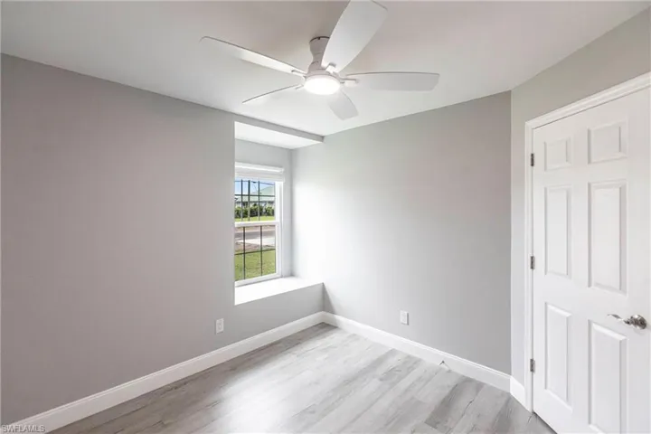 1214 NE 5th  PL, Cape Coral, FL 33909