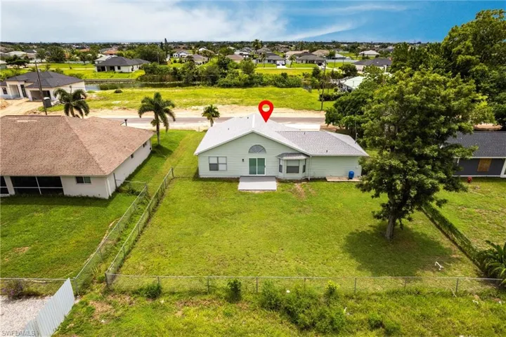 1214 NE 5th  PL, Cape Coral, FL 33909
