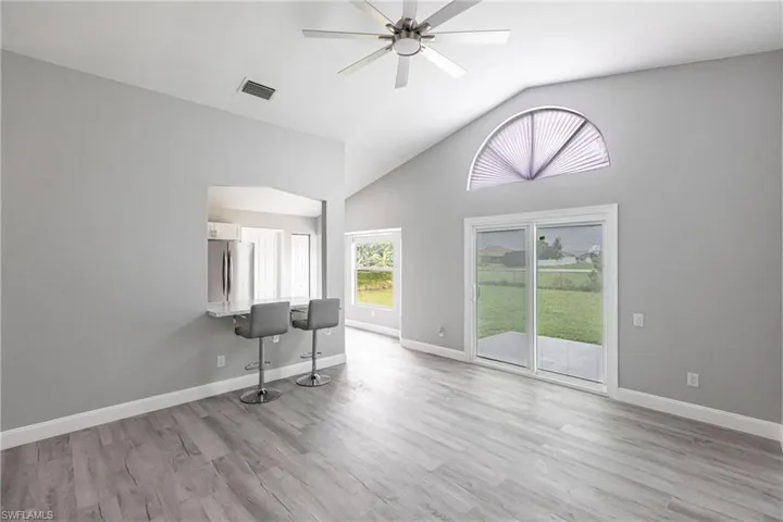 1214 NE 5th  PL, Cape Coral, FL 33909
