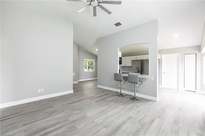 1214 NE 5th  PL, Cape Coral, FL 33909