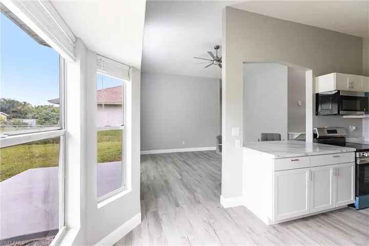 1214 NE 5th  PL, Cape Coral, FL 33909
