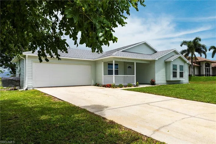 1214 NE 5th  PL, Cape Coral, FL 33909
