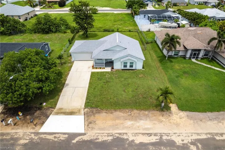 1214 NE 5th  PL, Cape Coral, FL 33909