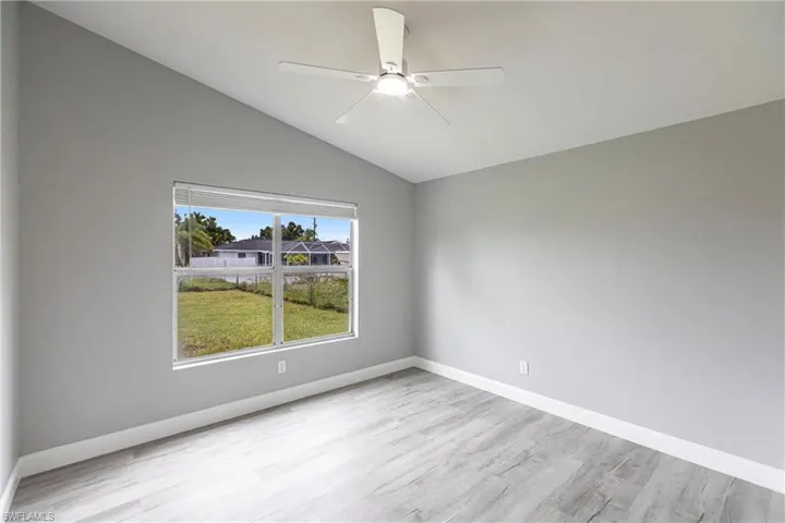 1214 NE 5th  PL, Cape Coral, FL 33909