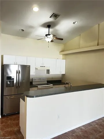 213 Se 23rd Pl, Cape Coral, Florida 33990