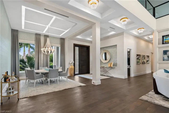 882 Cassena Rd, Naples, Florida 34108