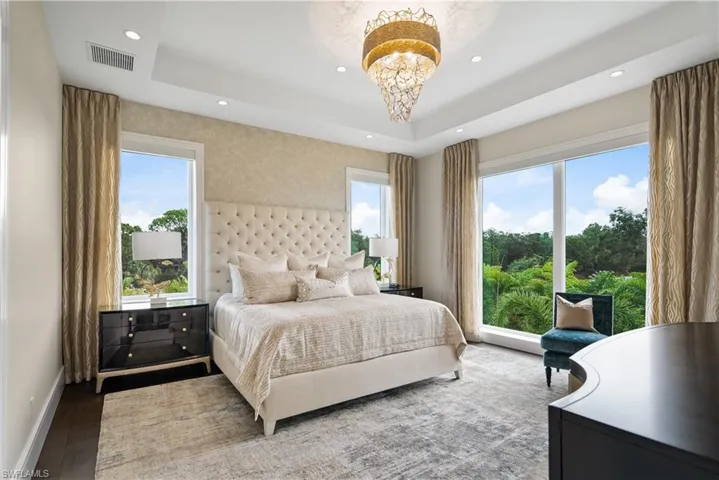 882 Cassena Rd, Naples, Florida 34108