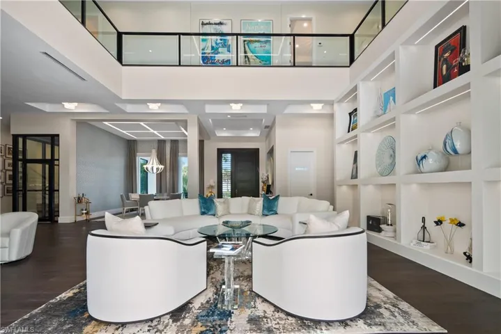 882 Cassena Rd, Naples, Florida 34108