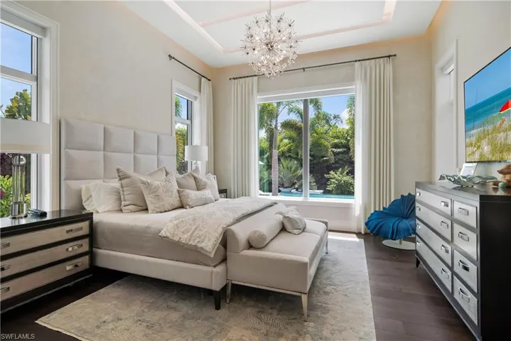 882 Cassena Rd, Naples, Florida 34108