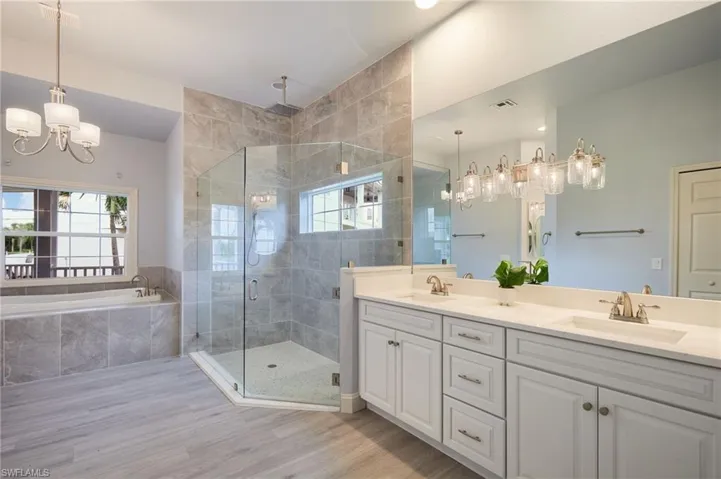 18210 Chesapeake Ct, Fort Myers, Florida 33908