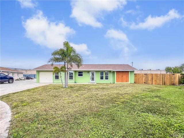 5997  Sonnet  CT, North Fort Myers, FL 33903
