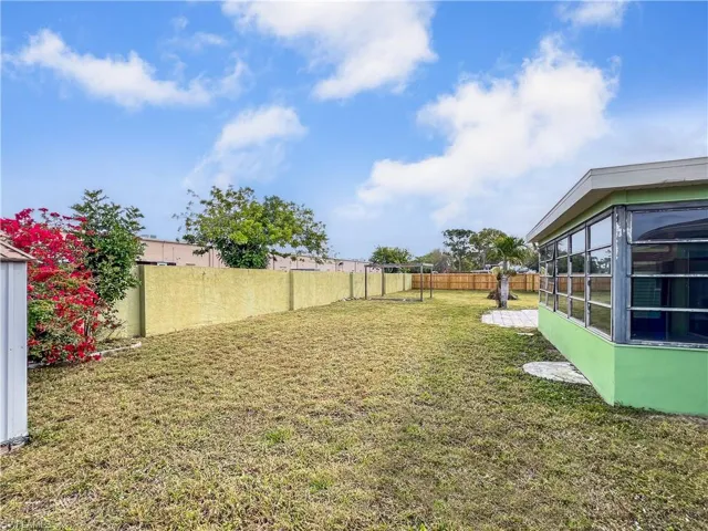 5997  Sonnet  CT, North Fort Myers, FL 33903