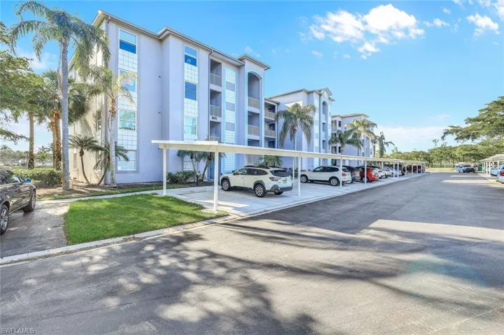 16675  Lake Circle  DR, Fort Myers, FL 33908