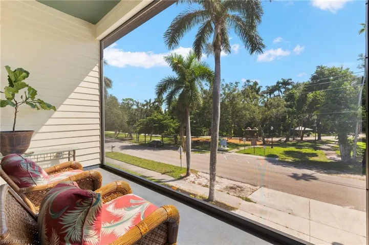 1561 Lynwood Ave, Fort Myers, Florida 33901
