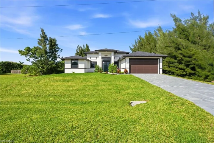 2826 Nw 42nd Ave, Cape Coral, Florida 33993