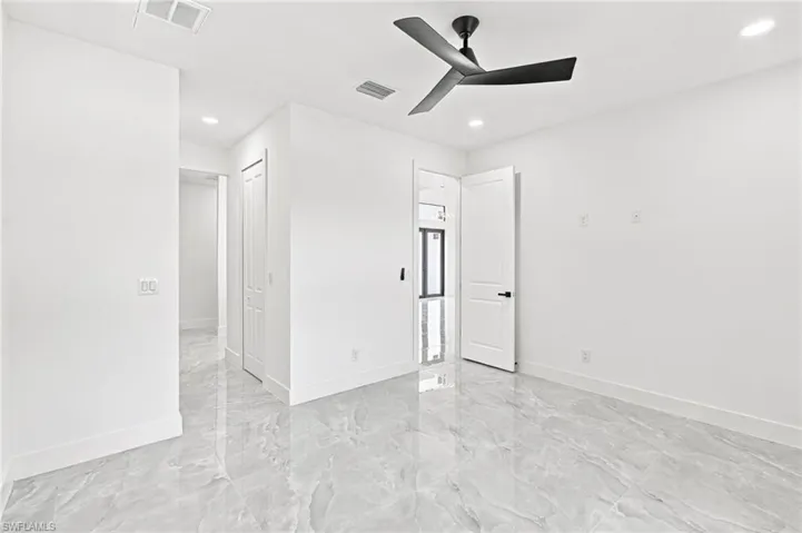 2826 Nw 42nd Ave, Cape Coral, Florida 33993