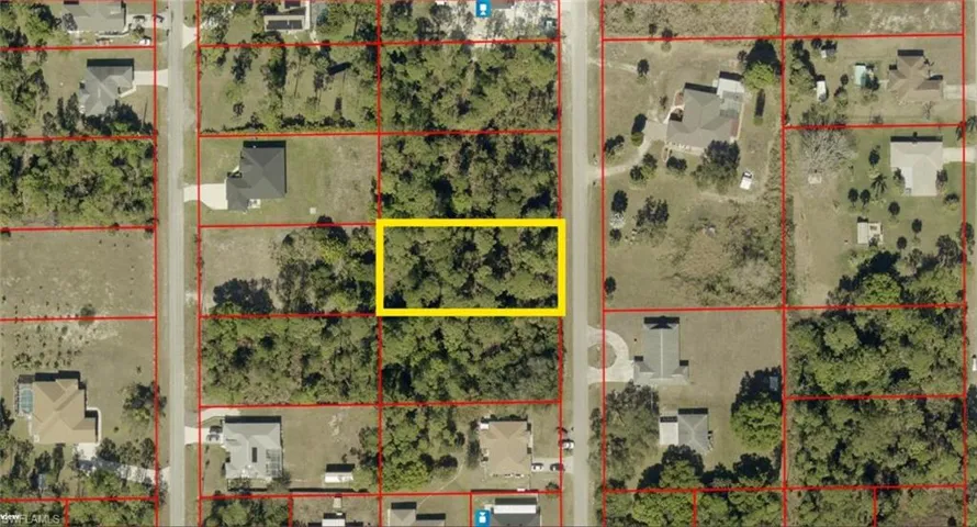 907 Prospect Ave, Lehigh Acres, Florida 33972