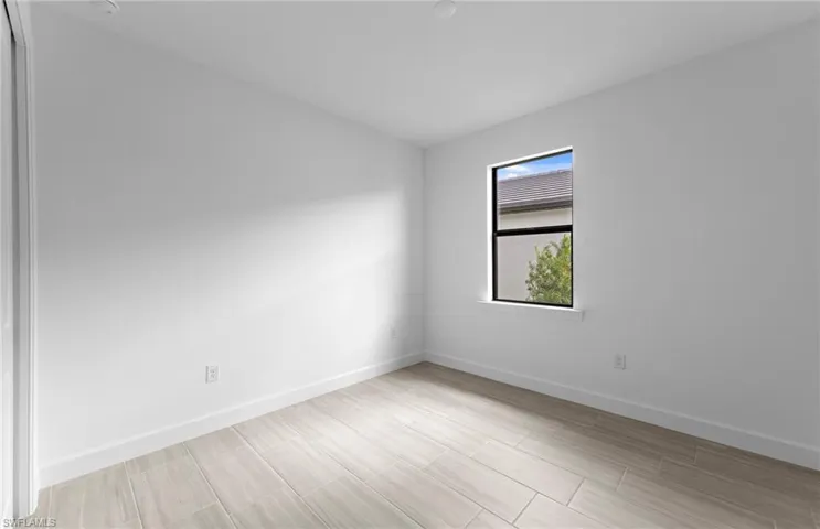 1952  Sierra  CT, Naples, FL 34120