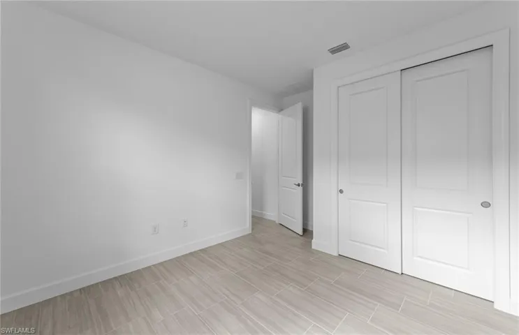 1952  Sierra  CT, Naples, FL 34120