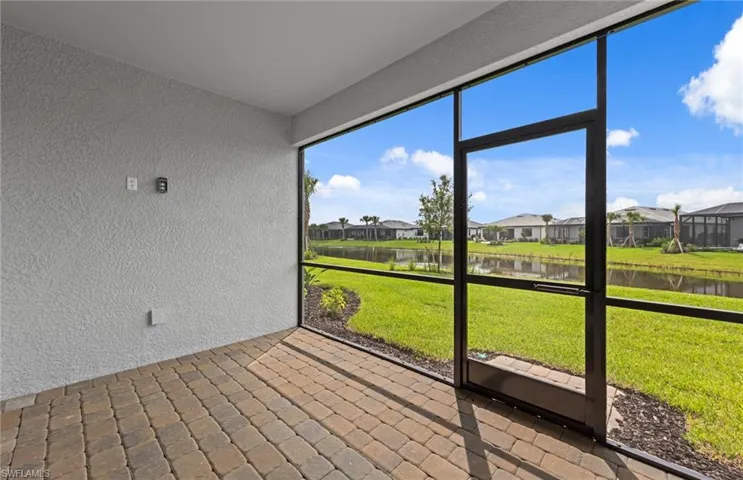 1952  Sierra  CT, Naples, FL 34120