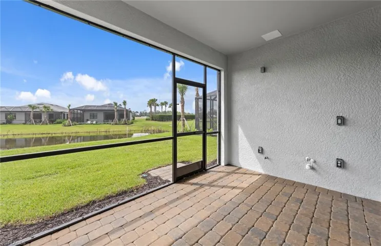 1952  Sierra  CT, Naples, FL 34120