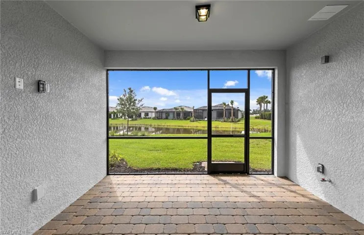 1952  Sierra  CT, Naples, FL 34120
