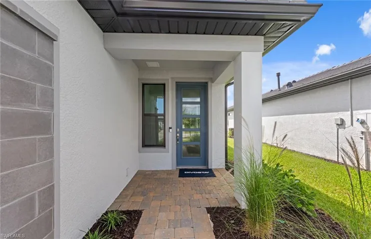 1952  Sierra  CT, Naples, FL 34120