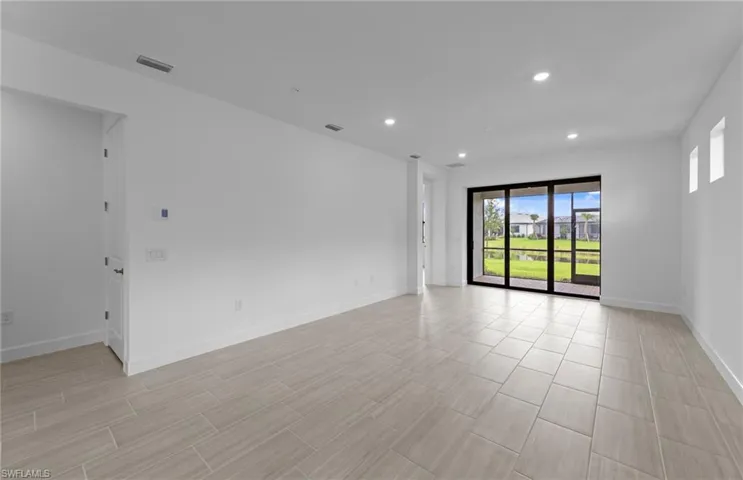 1952  Sierra  CT, Naples, FL 34120
