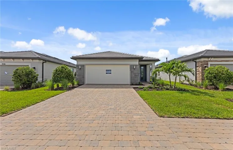 1952  Sierra  CT, Naples, FL 34120