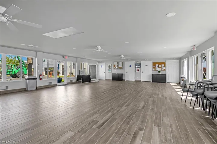 4531 Bay Beach Ln 134, Fort Myers Beach, Florida 33931